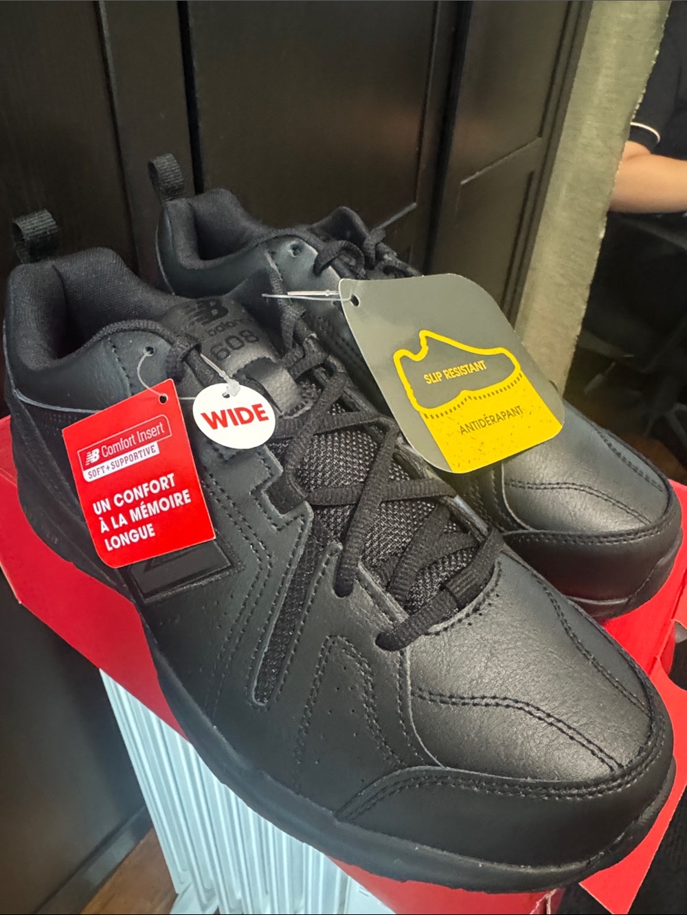 New Balance Men’s Black Slip-Resistant Athletic Shoes - Picture 5 of 5